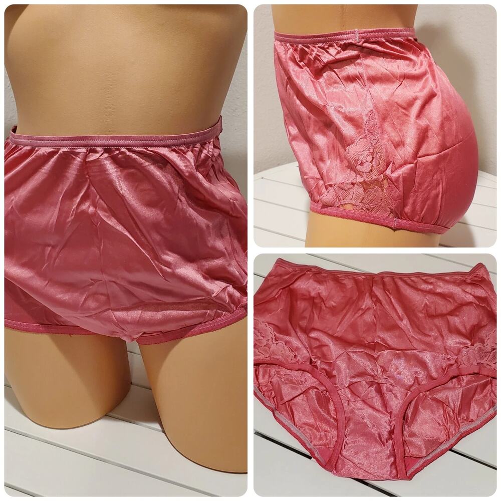 Vanity Fair Lace Nouveau Nylon Full Cut Panty Lace Shiny Star Pink